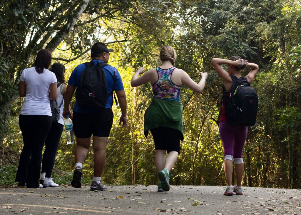 “Poco Vale molto”: uno stile di vita attivo per promuovere la salute di tutti “Poco Vale molto”: uno stile di vita attivo per promuovere la salute di tutti